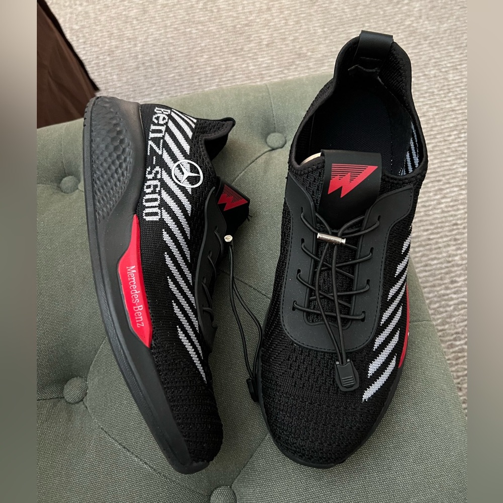 Mercedes sneaker brand new